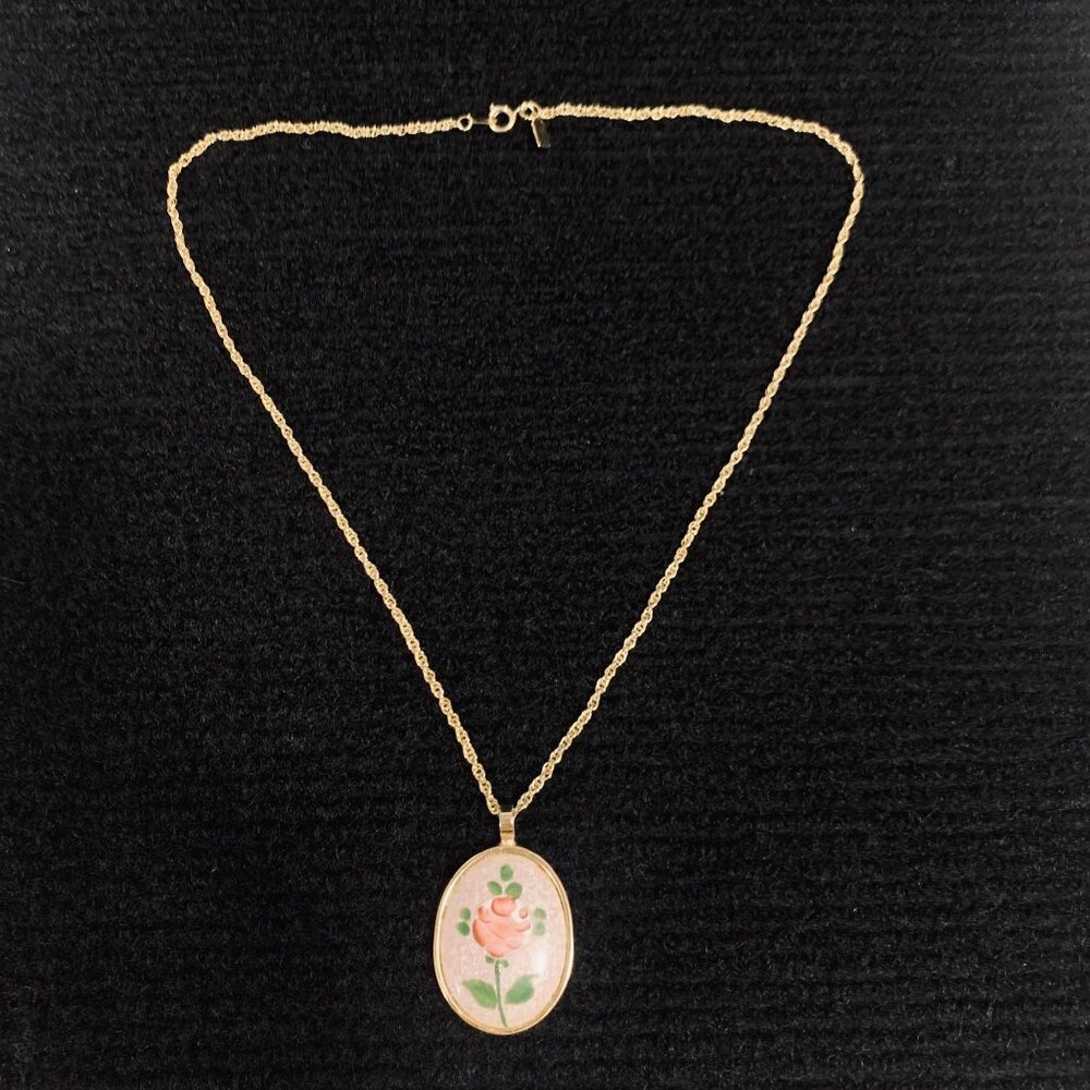Merlite Handpainted Rose Oval Pendant And Chain M Tag - Picture 3 of 7